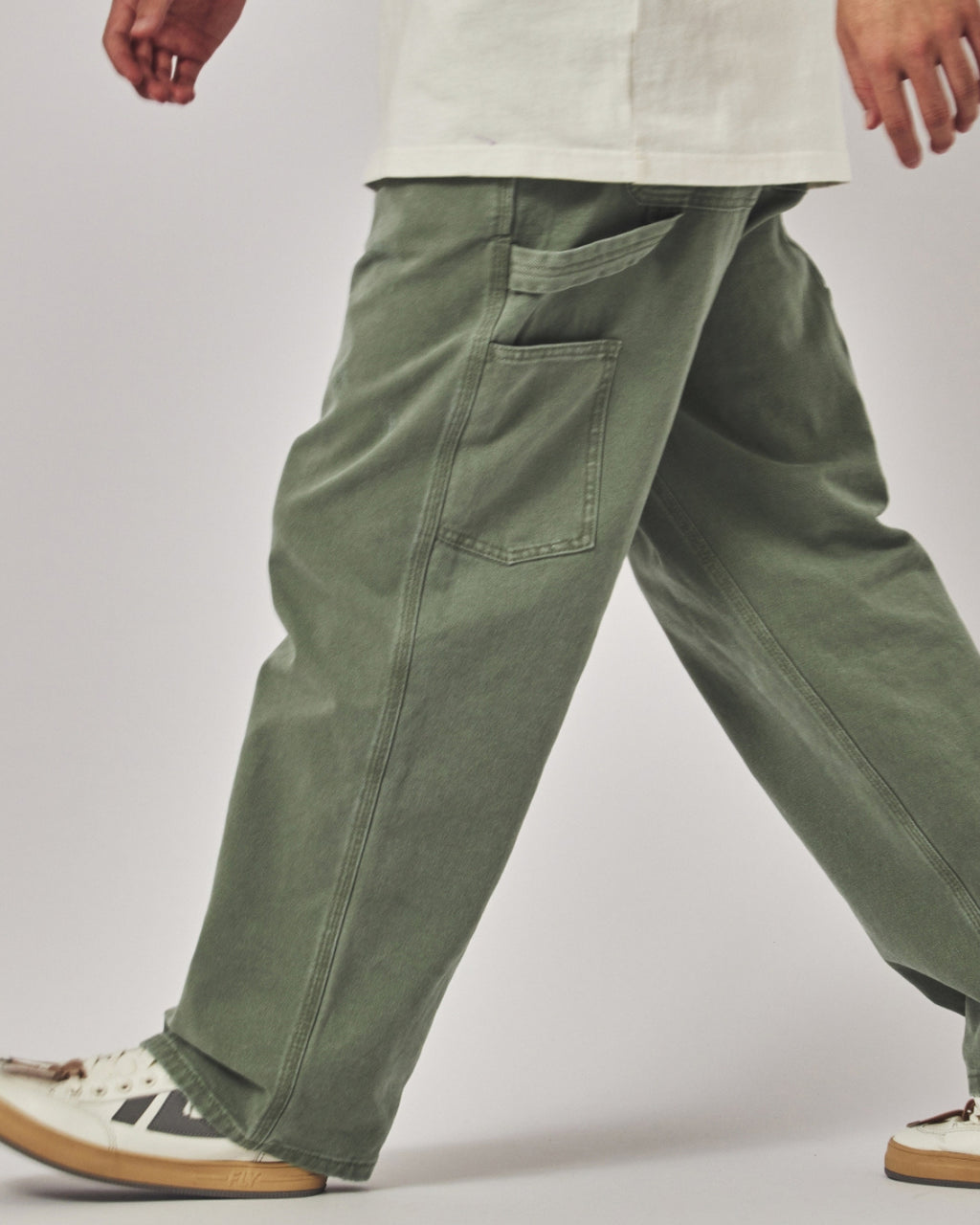 水洗軍綠多口袋工裝長褲